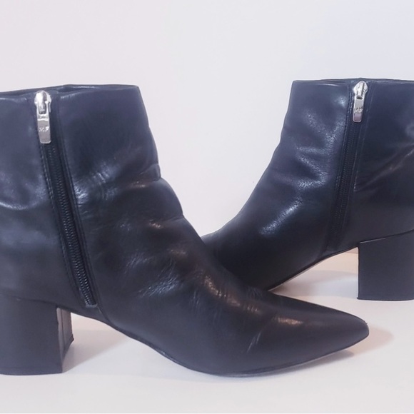 Marc Fisher ankle booties - size 8 - Picture 1 of 7